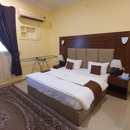 AlEairy Apartments - Al Madinah 8 Medina Bagian luar foto