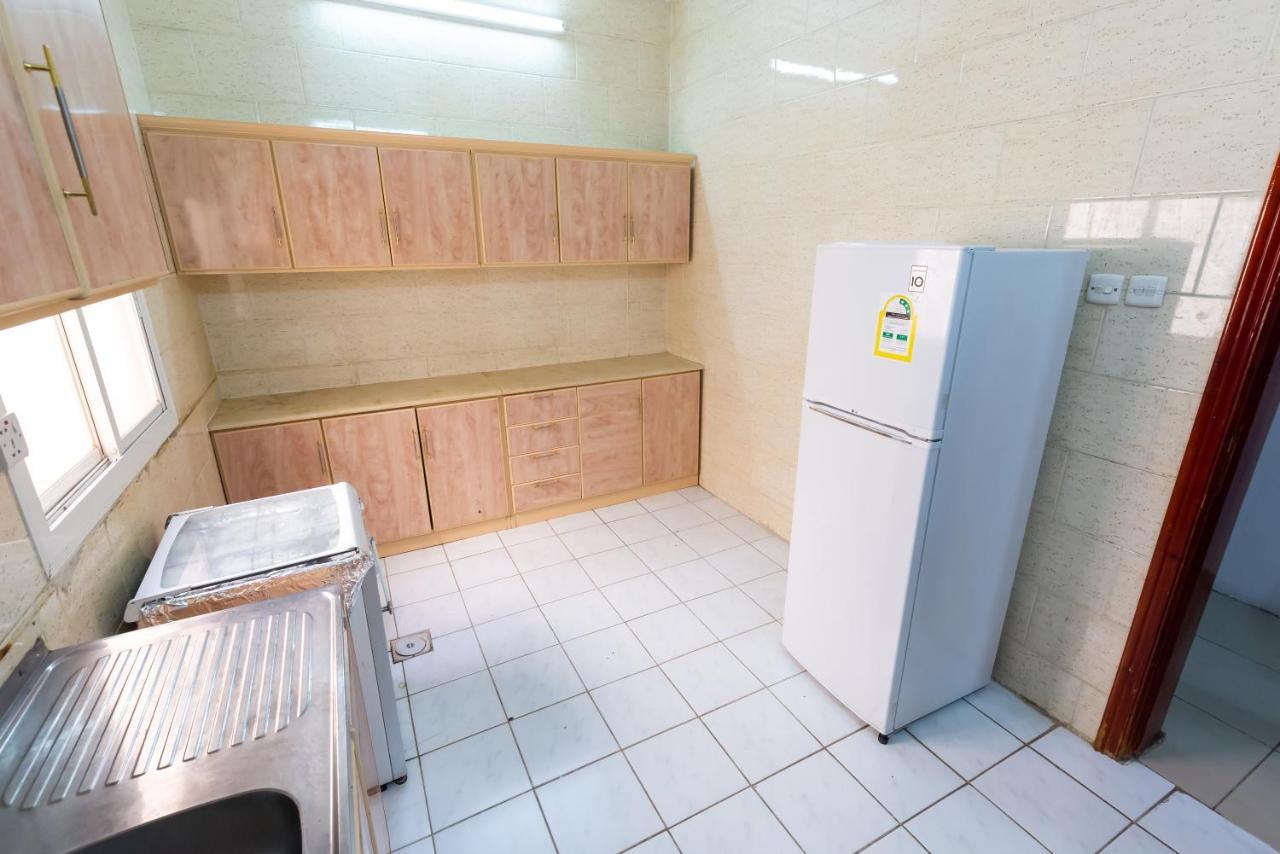 AlEairy Apartments - Al Madinah 8 Medina Bagian luar foto
