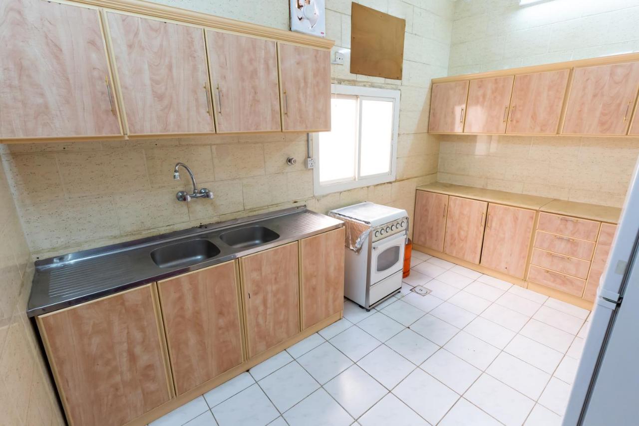 AlEairy Apartments - Al Madinah 8 Medina Bagian luar foto